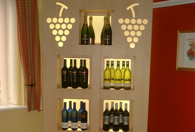 Custom Display Unit for Threshers Wine